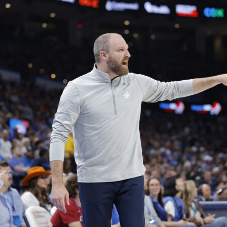 2025 NHL Playoff Race Tracker: Conference Standings and Clinched Teams