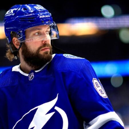 NHL’s Rising Stars: Michkov’s Impact and Kucherov’s Reign