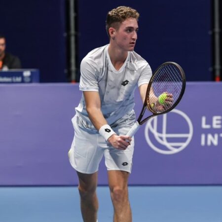 Simakin Defeats Kachmazov at Busan Challenger, Sharipov Eliminated