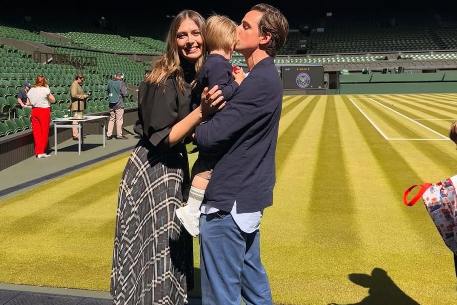 Preview Japanese Birthday! Gilkes Congratulates Sharapova on 38th Birthday