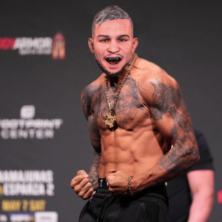 Charles Oliveira Prioritizes Title Contention, Dismisses Pimblett Matchup, Open to Topuria Under Specific Condition