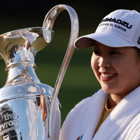 Saigo Triumphs in Five-Way Playoff to Win Chevron Championship