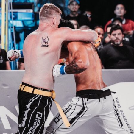 Sam Alvey Knocks Out Tyrone Spong for Second Karate Combat Title, Calls Out Eddie Hall