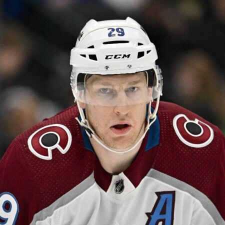 Stars-Avalanche Game 6: Analyzing a Nathan MacKinnon-Centered Same-Game Parlay
