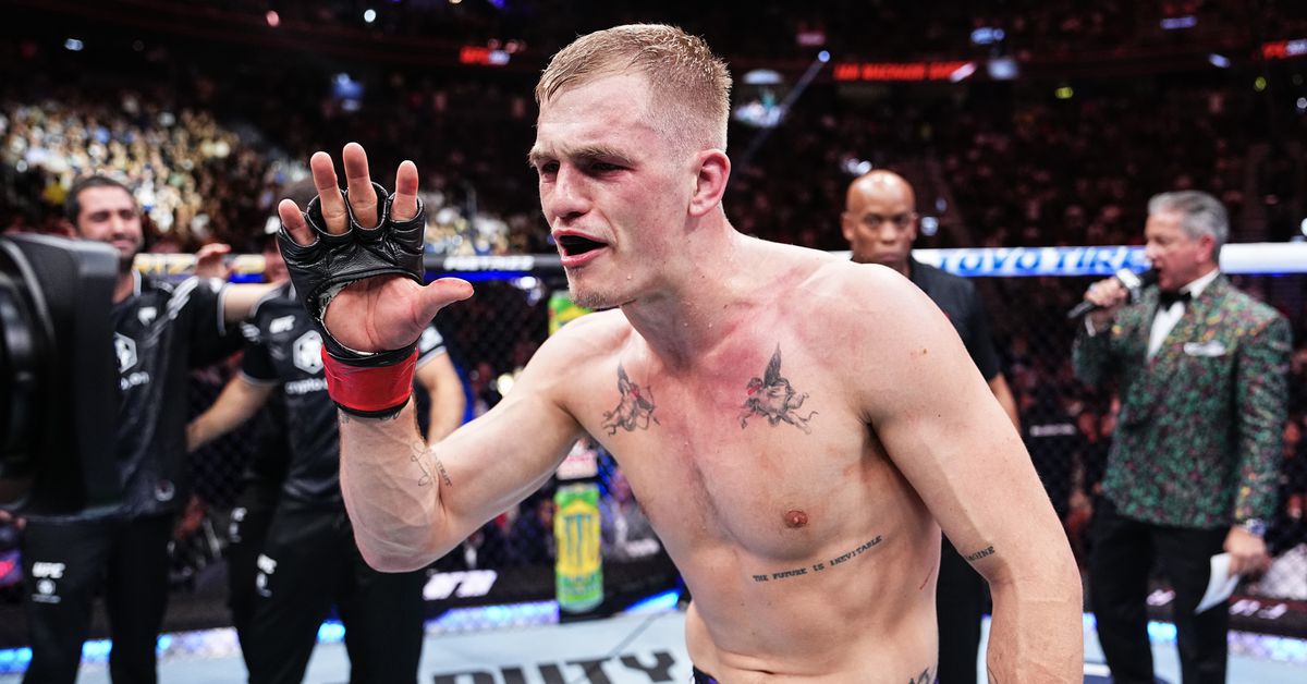 Preview Ian Machado Garry on Welterweight Title Ambitions and Respect for Islam Makhachev