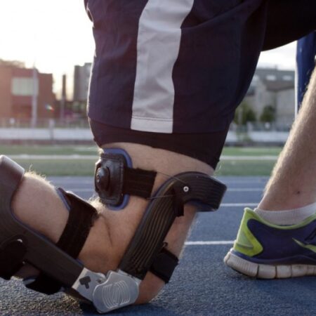 Alcaraz to Compete in Rome Masters Wearing Knee Brace