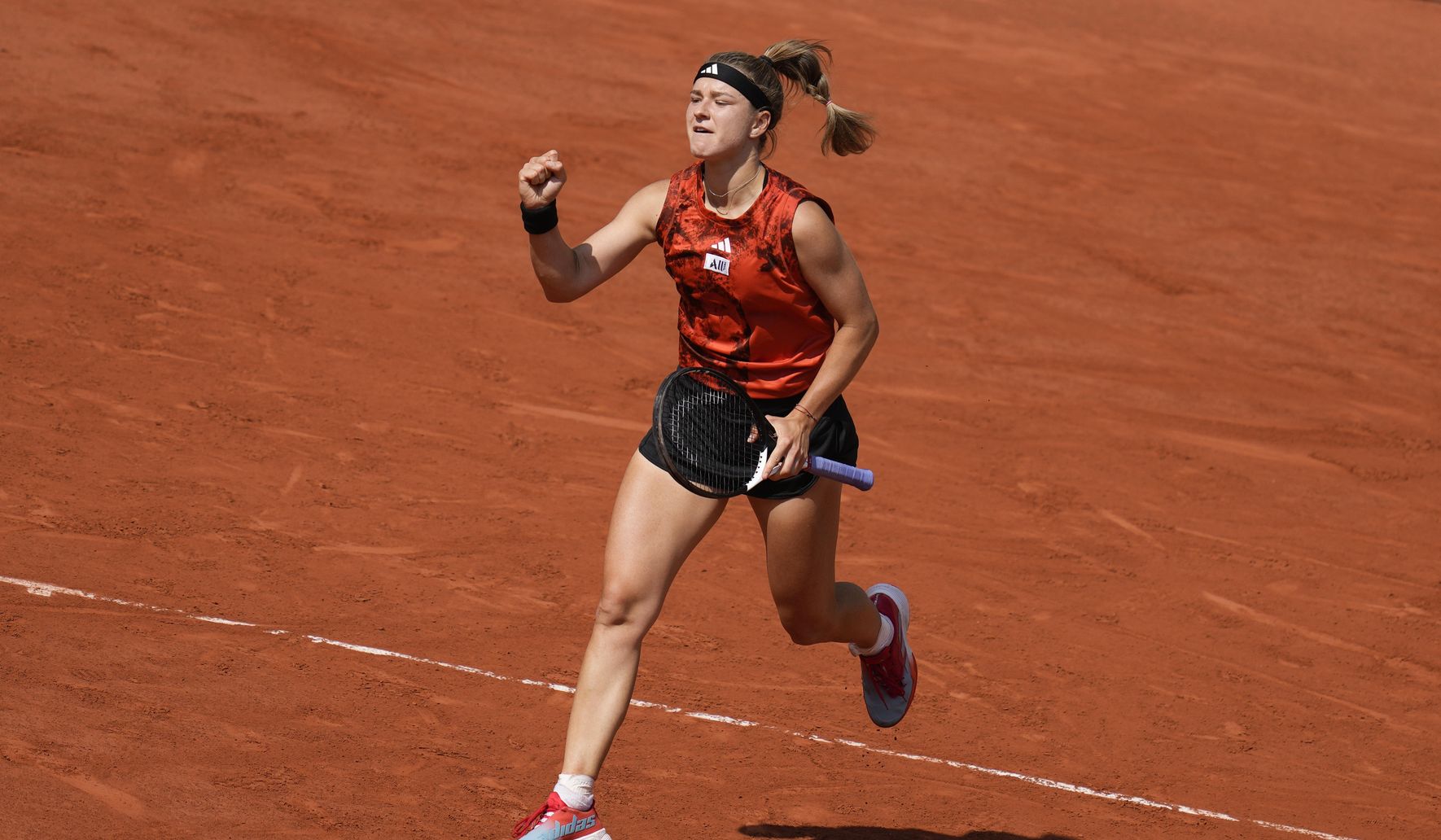 Preview Karolina Muchova Withdraws from Rome Tournament Due to Wrist Injury