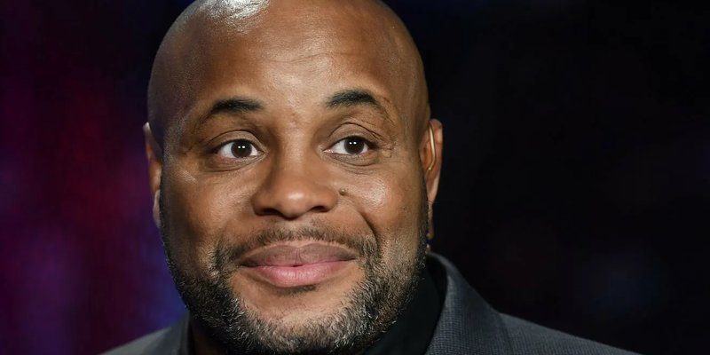 Preview Daniel Cormier Calls Alex Pereira a Liar Over Hacking Claim