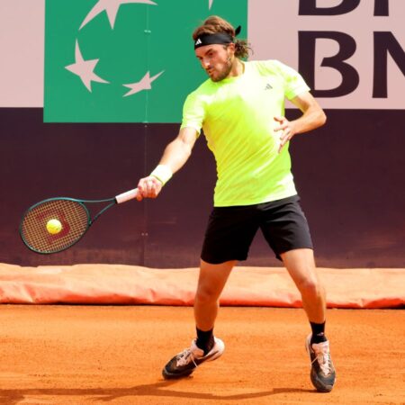 Tsitsipas and Humbert Withdraw from Hamburg ATP 500