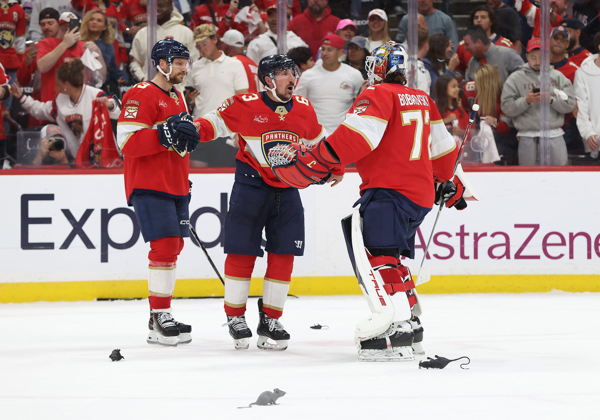 Preview NHL Playoffs 2025: Stanley Cup schedule, bracket, scores, as Panthers rout Maple Leafs to take 3-2 series lead