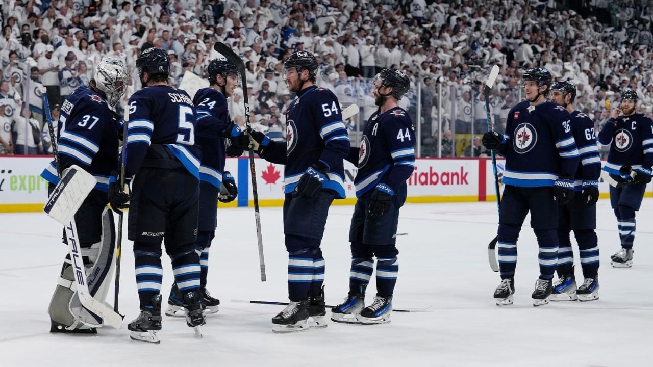 Preview NHL Playoffs 2025: Connor Hellebuyck Records Second Shutout, Highlights 3 Stars of the Night
