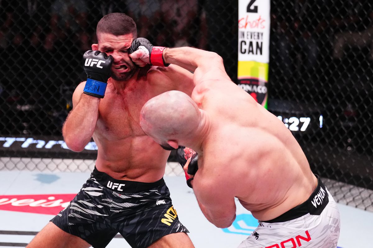 Preview Jared Gordon Puts Thiago Moises to Sleep with Devastating Knockout at UFC Vegas 106