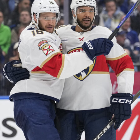 Hurricanes vs. Panthers odds, prediction, free picks: 2025 NHL playoffs Eastern Conference Final Game 1 bets