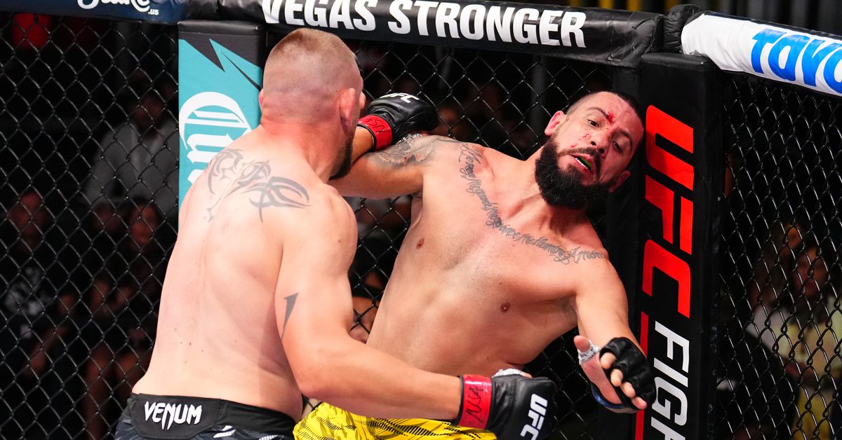 Preview UFC Vegas 107: Newcomer Steps In for Lightweight Bout