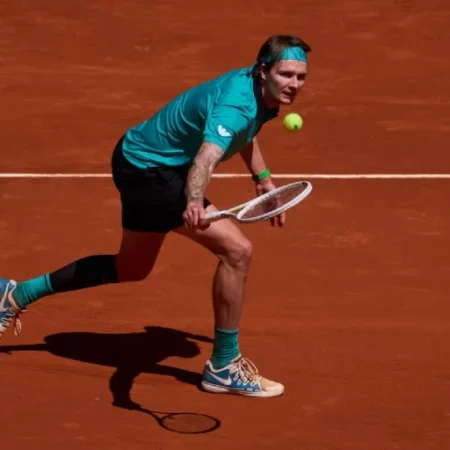 Alexander Bublik Sets Roland Garros Record for Low-Ranked Player with Multiple Top 10 Wins