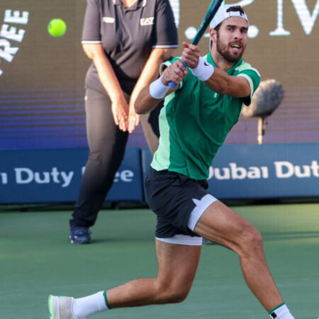Khachanov and Mensik Secure Wins at Swiss Exhibition Tournament
