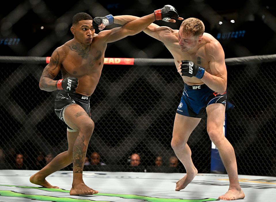 Preview UFC 316 Medical Suspensions: Julianna Peña Out Indefinitely