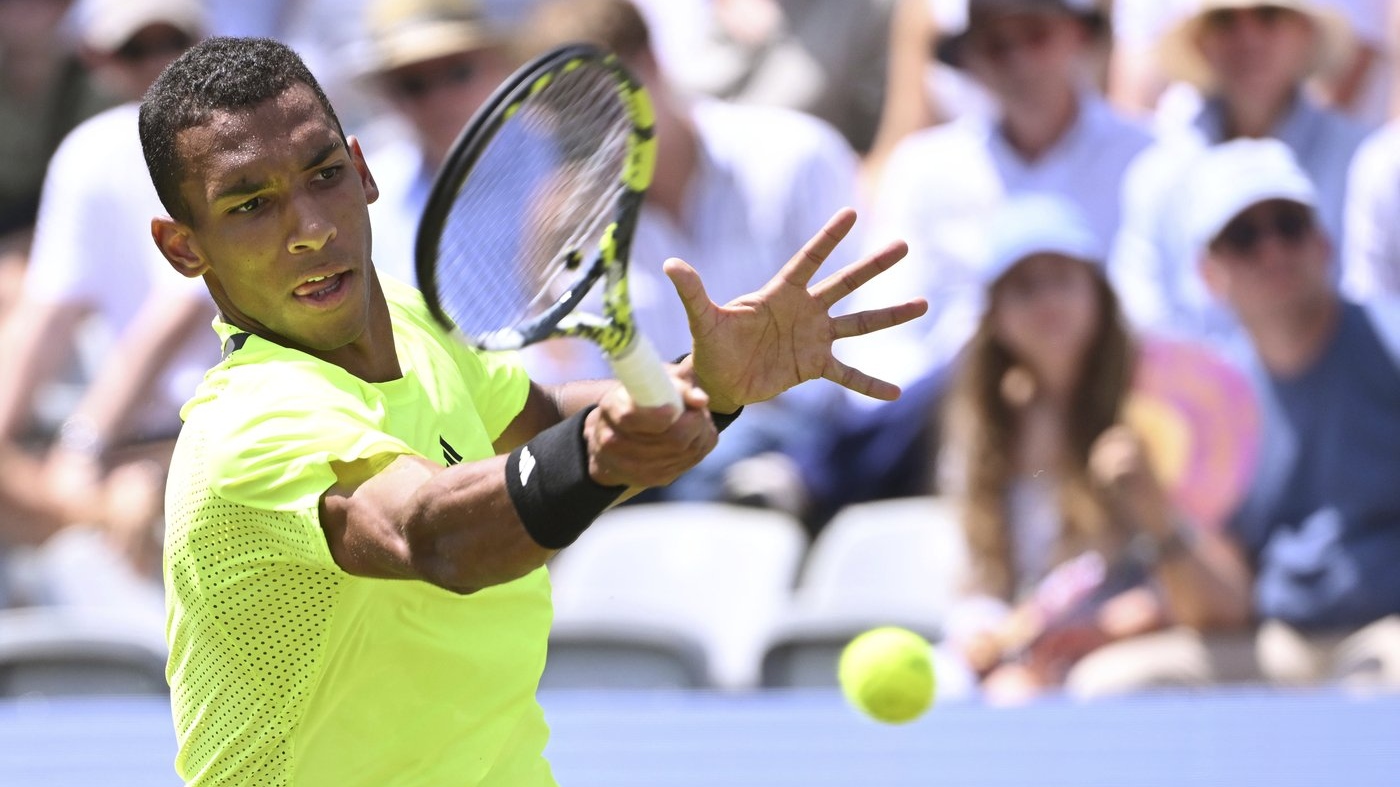 Preview Taylor Fritz Expects Familiar Match Against Auger-Aliassime in Stuttgart Semifinals