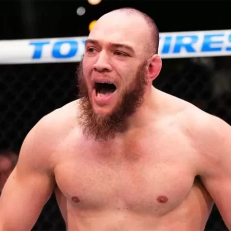 Valter Walker: The Heavyweight Submission Sorcerer with a Conscience