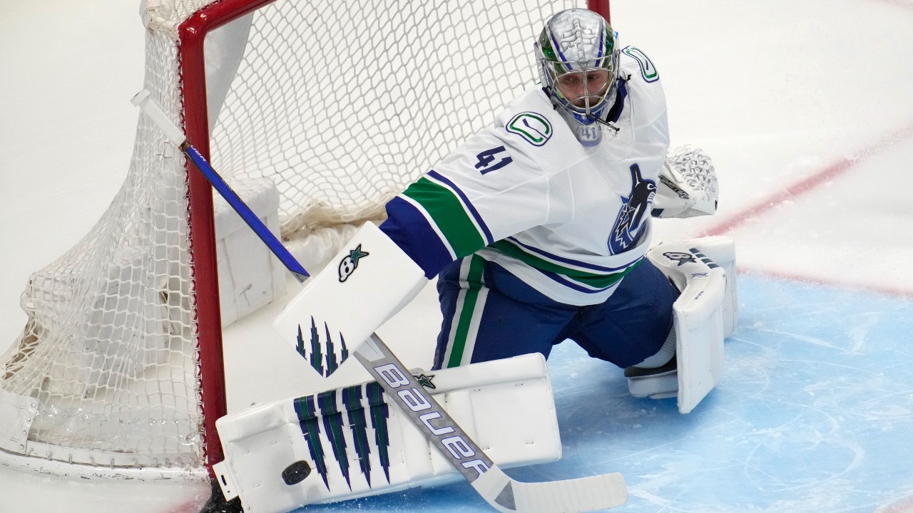 Preview Jaroslav Halak Hangs Up the Skates: A Resilient Career Concludes