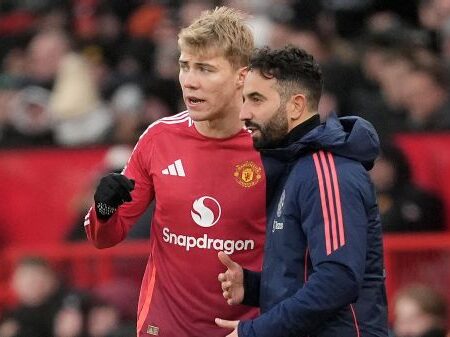 Manchester United’s Early Season Conundrum: Amorim’s Vision Under Scrutiny