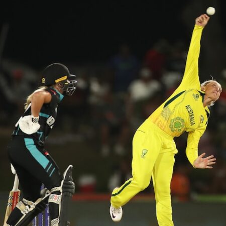 Gardner’s Masterclass Sinks New Zealand as Australia Kicks Off World Cup Campaign in Style