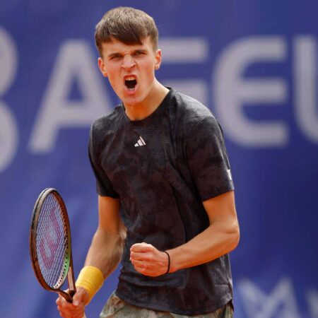 Rising Star Jakub Mensik Explains Beijing Withdrawal, Eyes Shanghai Comeback