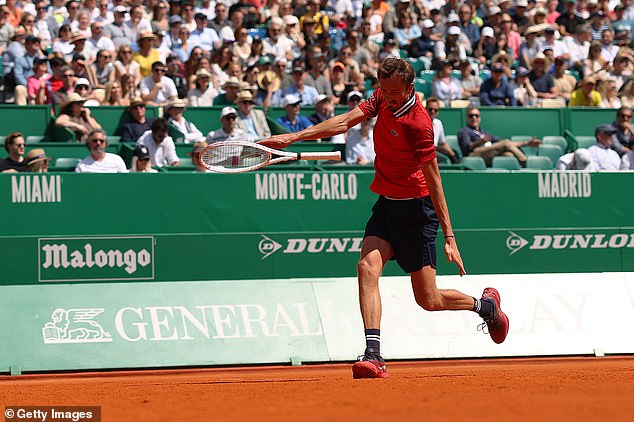 Preview Daniil Medvedev Unpacks Coaching Split: A Candid Look at ‘Panic’ and the Road Ahead