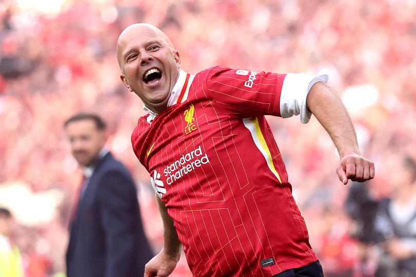 Preview Liverpool’s Post-Klopp Conundrum: Three Pillars Crumbling Under Arne Slot