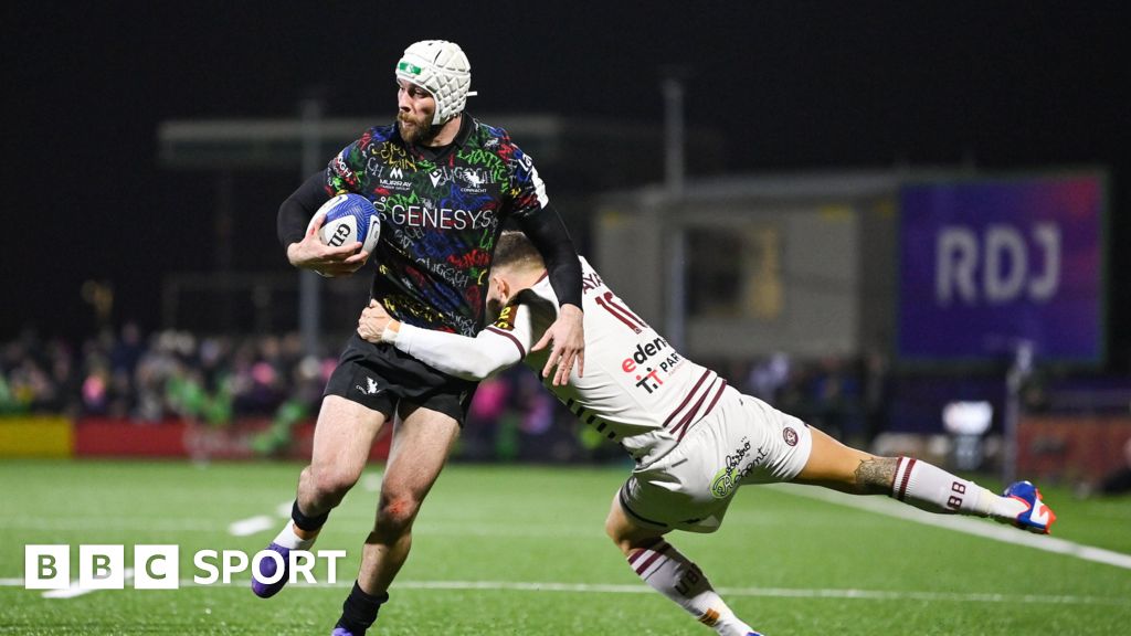 Preview Mack Hansen Back in Action: Connacht and Ireland Rejoice