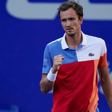 Medvedev’s New Wave: The Johansson Effect and a Passion for Football