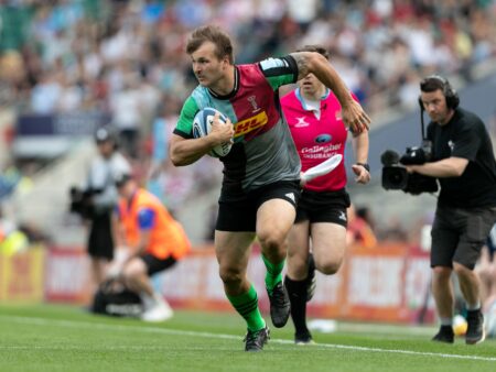 Esterhuizen’s Unprecedented Treble: A Try-Scoring Legacy Forged in Russian Rugby
