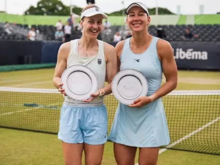 Ningbo Doubles Drama: Samsonova and Melichar-Martinez Storm into Semi-Finals