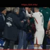 Pedro Neto Apologizes for Pushing Ball Boy During PSG-Chelsea Match