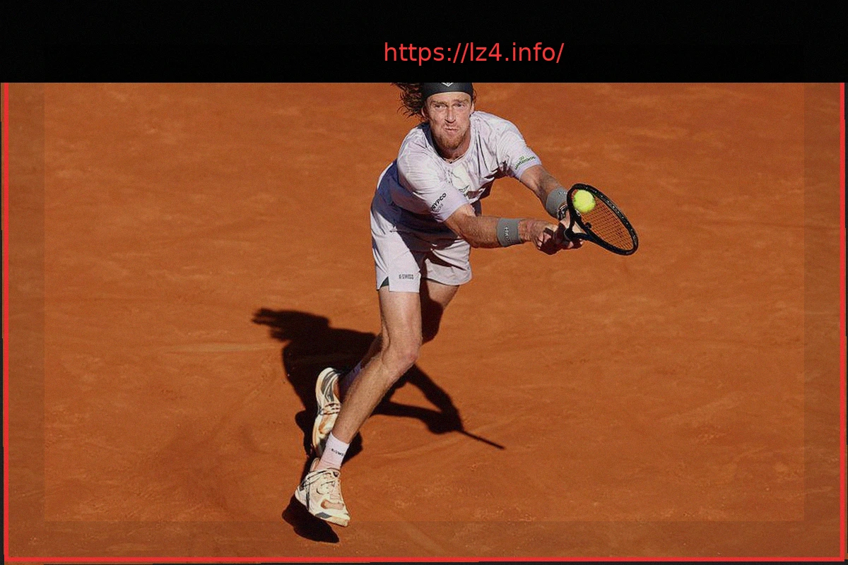 Preview Рублев потерпел поражение от Фиса в решающем матче турнира в Барселоне