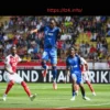 Monaco vs Auxerre : La Poussée Monégasque pour Réduire le Score, Léon en Acteur Clé