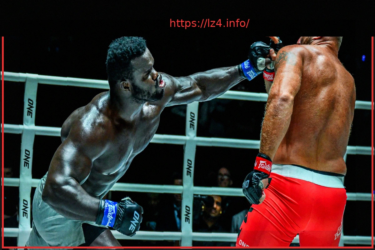 Preview Медведев оштрафован на 6 тысяч евро за разбитую ракетку