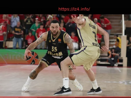 Mike James переходит в ФК Барселона